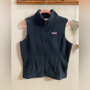 Small Vineyard Vines vest